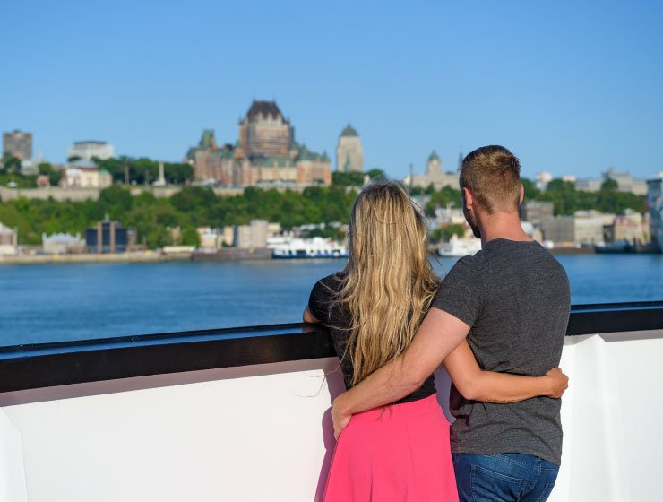 Contact information - Québec City - Lévis Ferry | Société des Québec - Société des traversiers du Québec