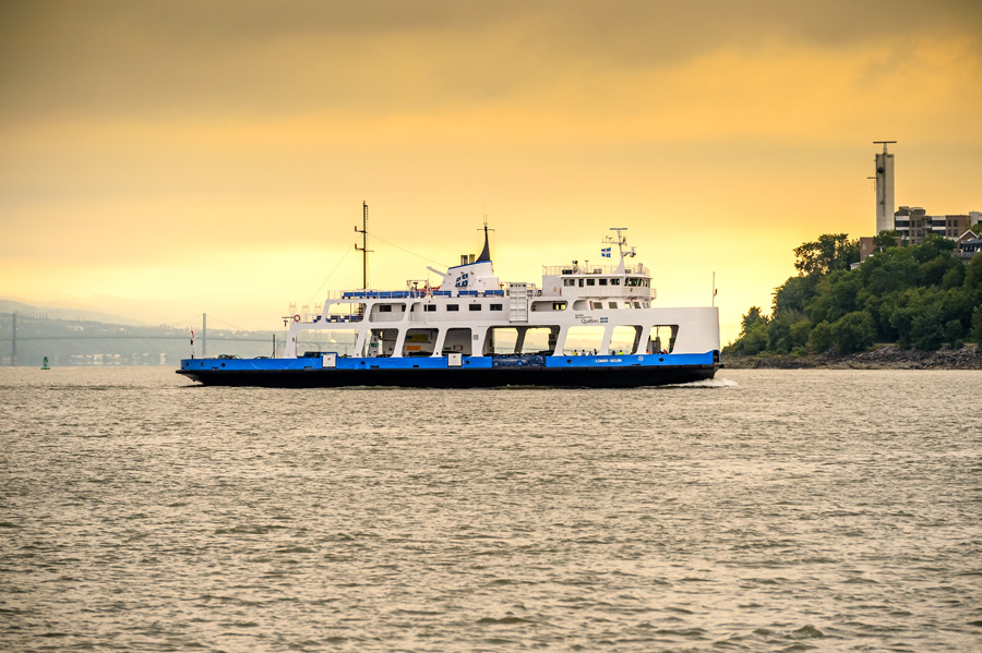 MV Lomer-Gouin